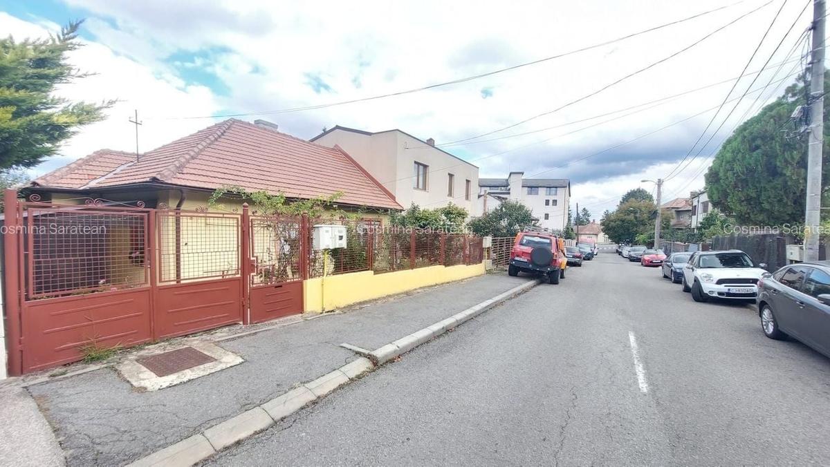 0 Comision ! Casa de vanzare 435 mp teren, strada Zaharia Barsan - 11