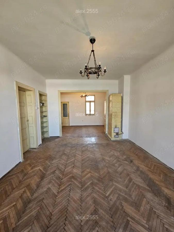 Floreasca-Barbu Vacarescu Apartament spatios in vila - Etaj 1 + pod amenajabil 159mp total - 7