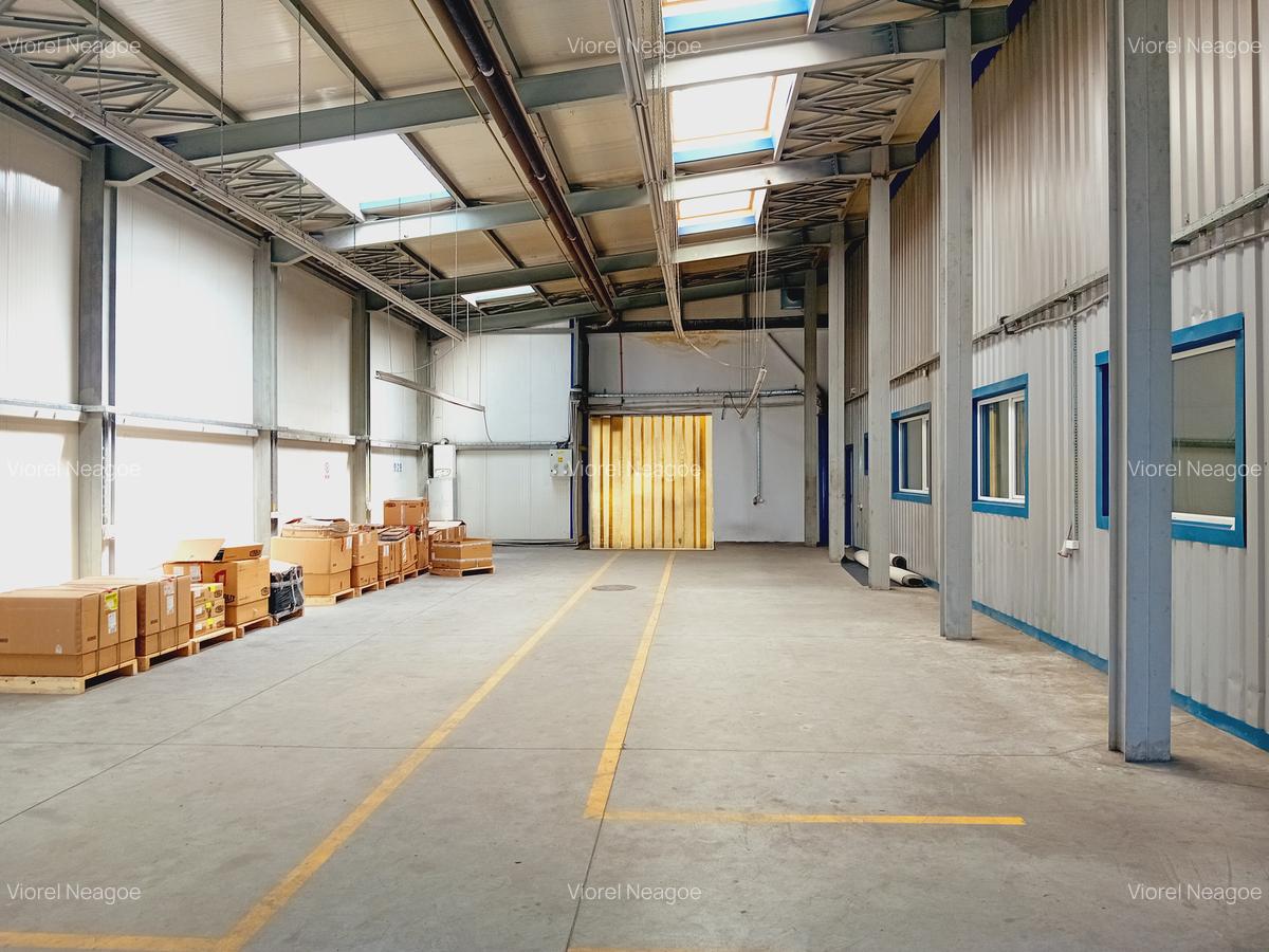 Otopeni spatiu industrial si birouri 400 mp - 1