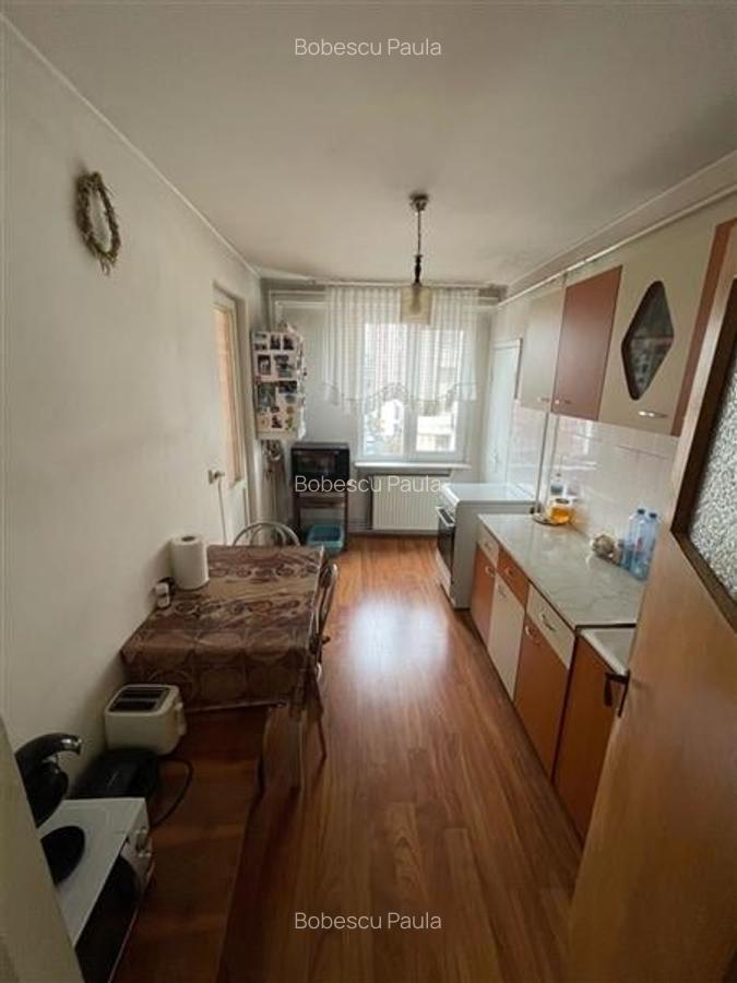 Apartament cu 3 camere decomandat, mobilat în Griviței - 16