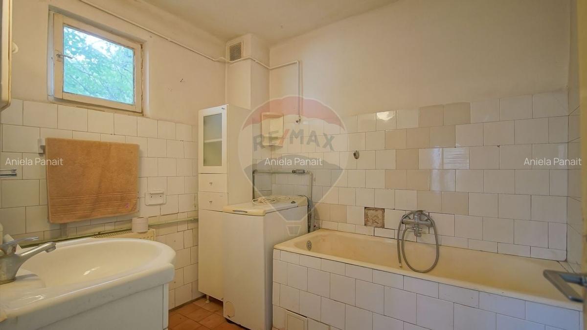 Casa saseasca de renovat, cu teren, Scheii Brasovului - 13