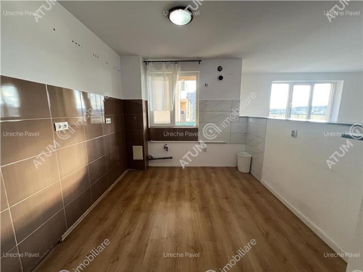 Apartament de 3 camere cu 2 balcoane etaj 2 situat in zona Rahovei - 3