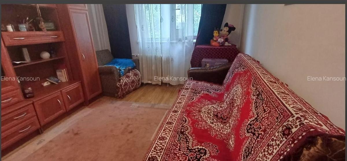 Apartament 3 camere decomandat,Noua - 3