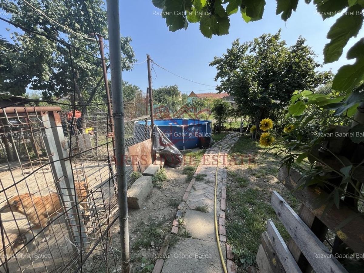 Casă individuală P+1+pod, pe piloni cu panouri solare - 19