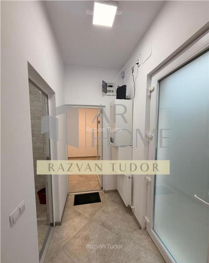 Spatiu comercial cu parcare proprie , Ploiesti, ultracentral - 3