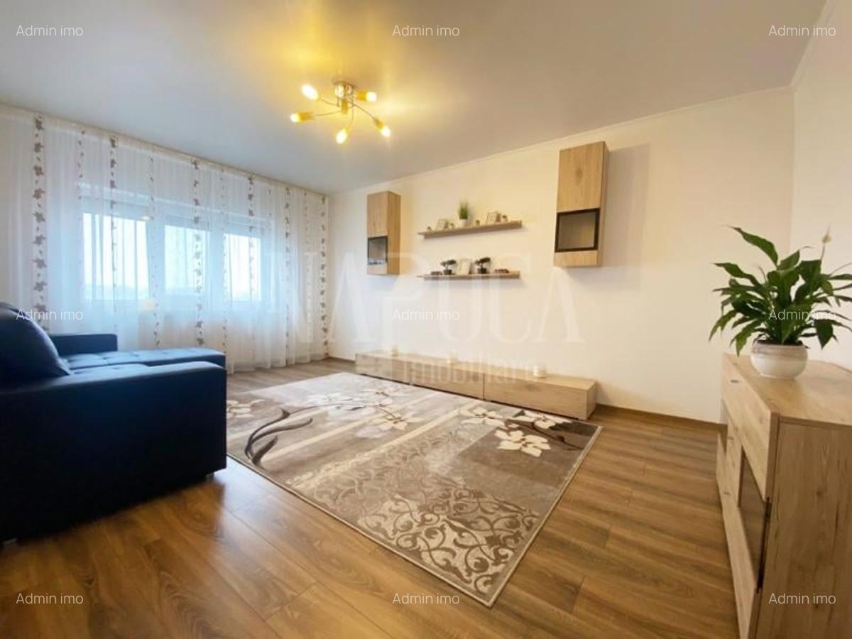 Apartament 3 camere de vanzare in Sanmartin - 1