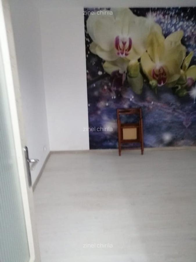 Apartament 4 camere decomandat, 2 bai, 1 boxa mare - Iasi - 4