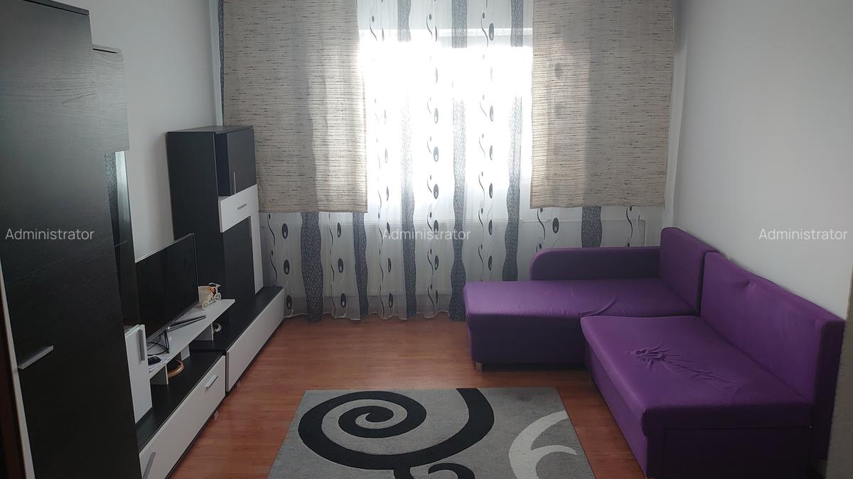 Garsonieră decomandată, mobilată în Steaua - 3