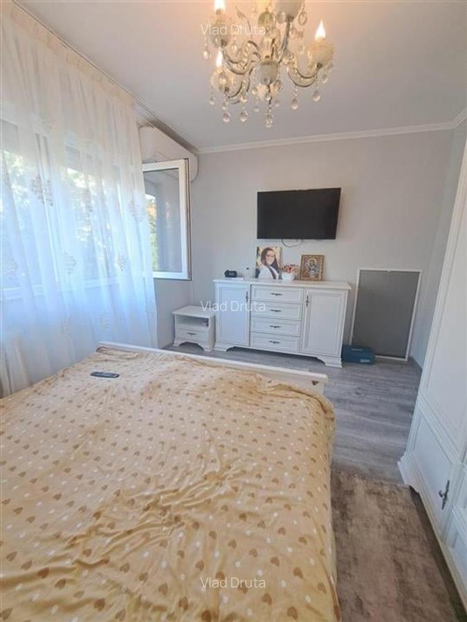 Apartament cu 4 camere decomandat în Rogerius - 10