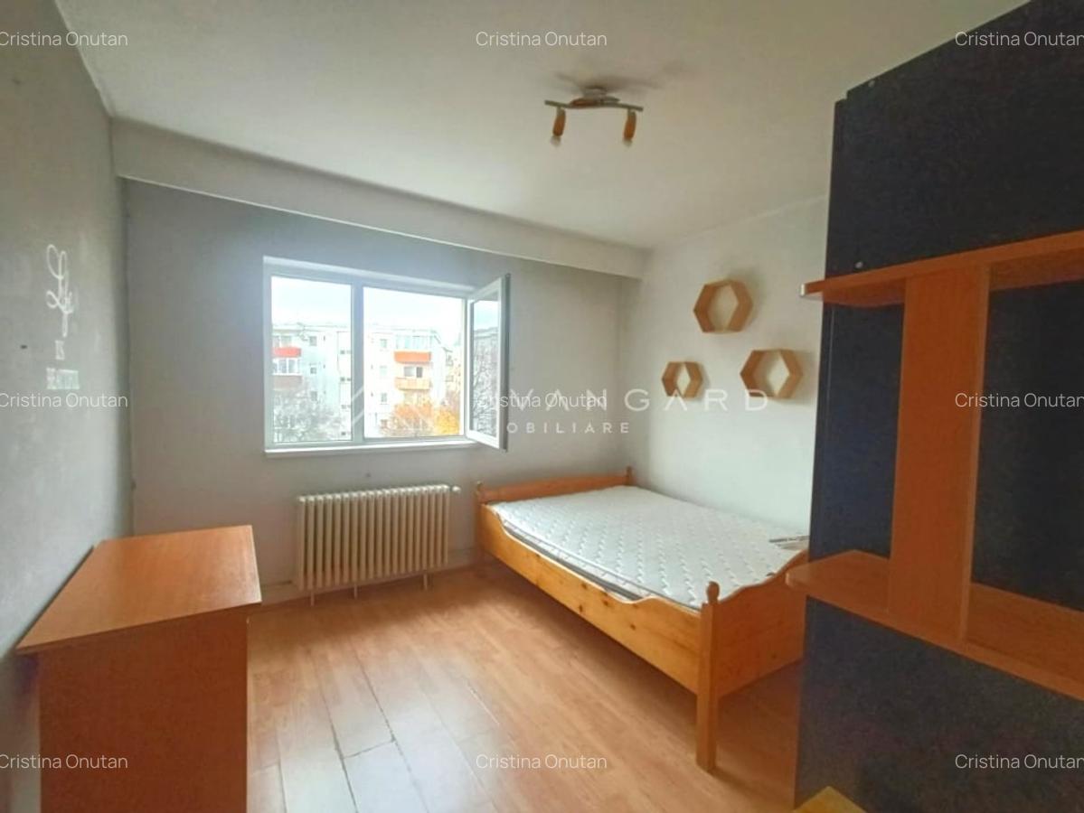 | Apartament 3 camere | 65 mp |  Manastur - zona Campului | - 3