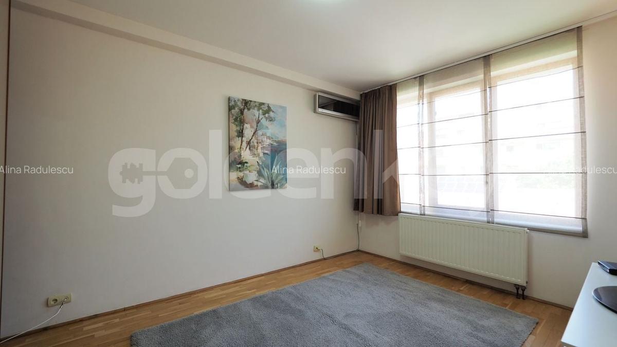 Apartament cu 4 camere decomandat, mobilat în Șoseaua Nordului - 15
