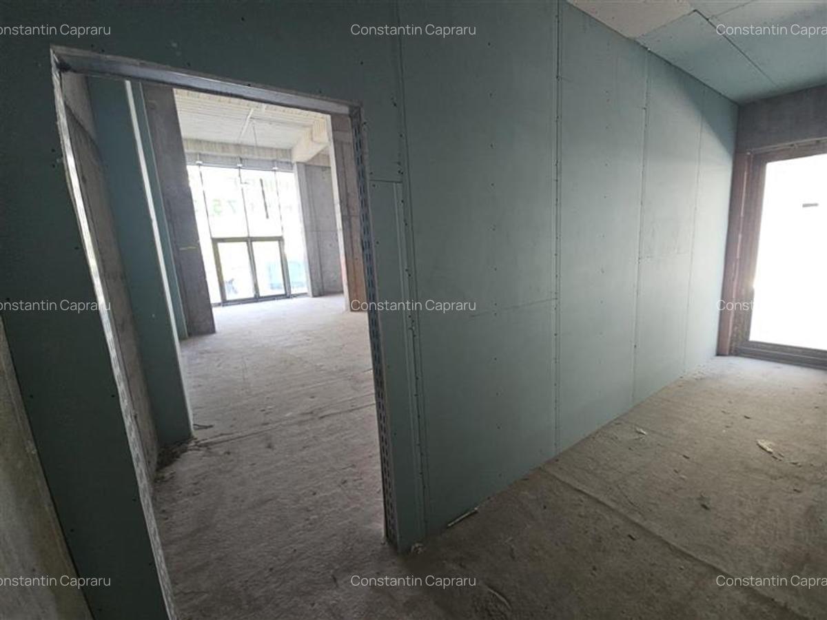 Inchiriere parter Galeriile Belvedere - de la 175 mp - 12