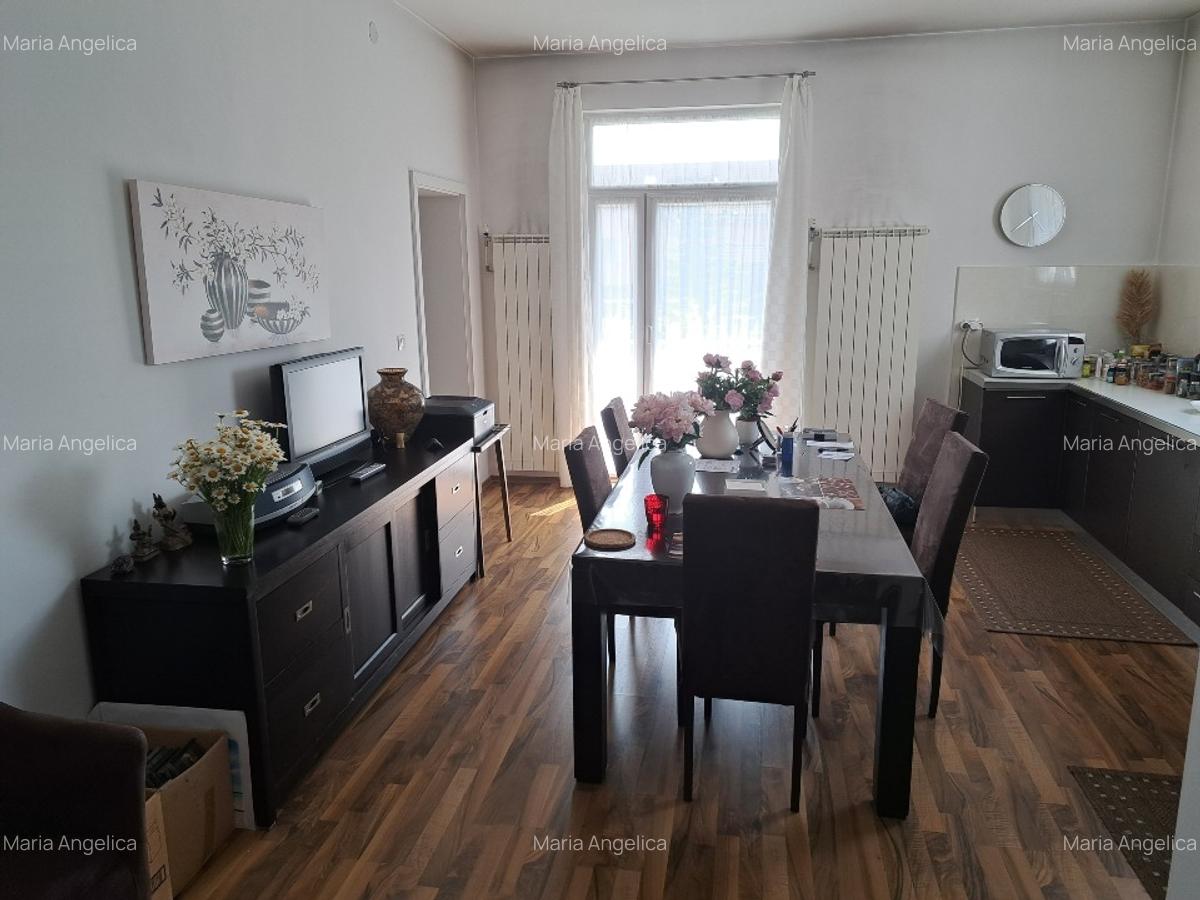 Doua Cladiri total 700mp linga Centrul Civic Brasov, Lot 1000mp pe colt - 11