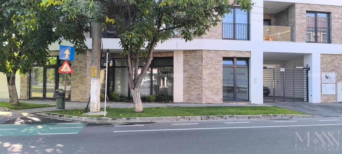 Spatiu comercial premium | De Inchiriat | Bloc verde, Cantemir - 3