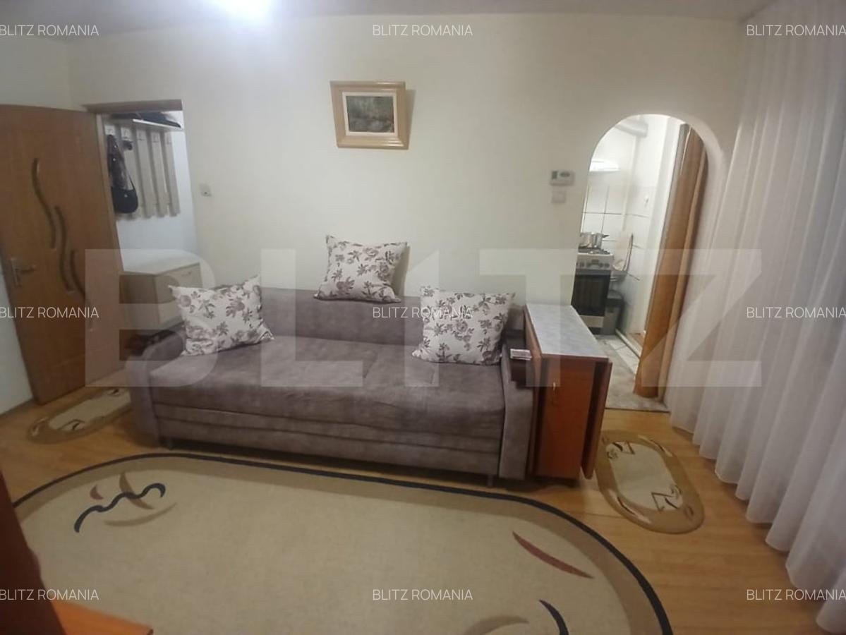 Apartament de vanzare, cu 2 camere zona Alexandru cel Bun - 2