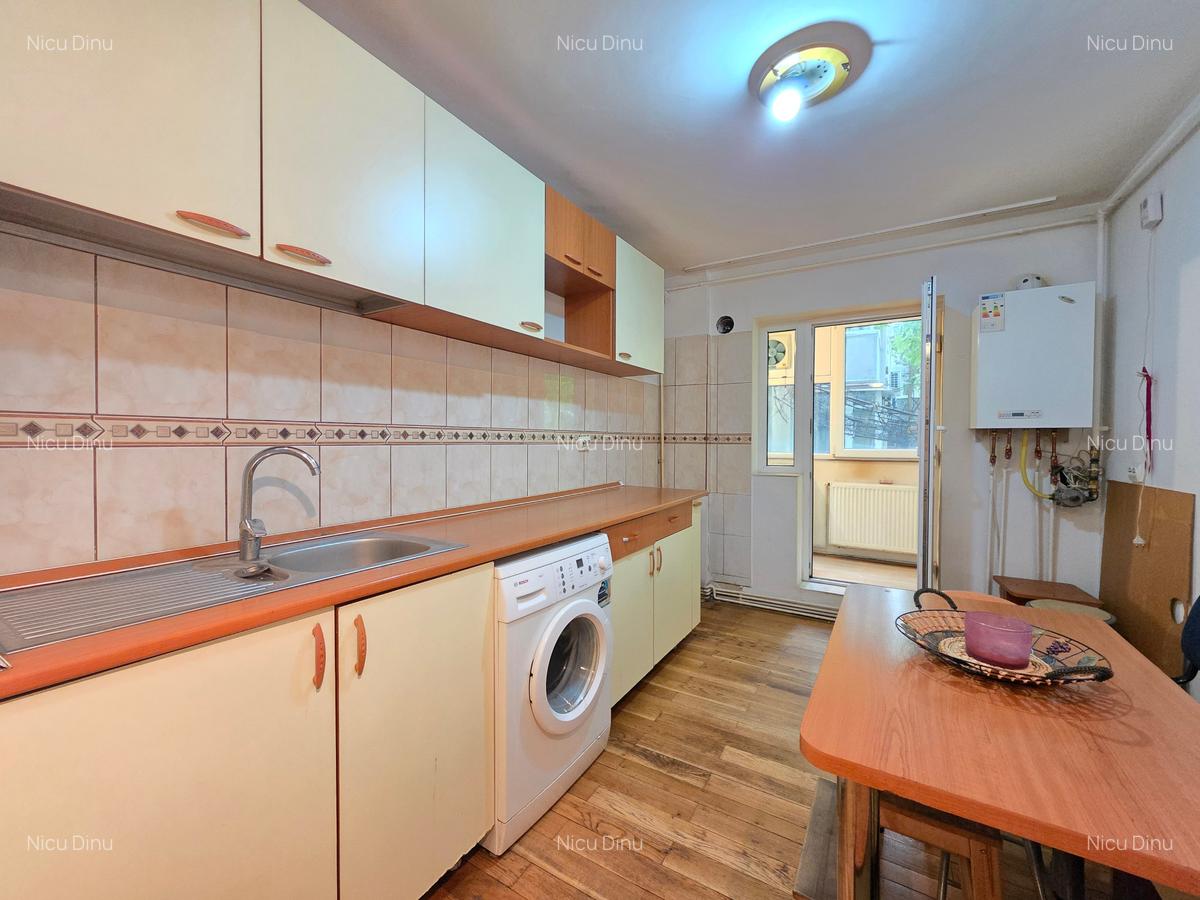 De Vânzare Apartament 4 Camere /Zona Crângași - 9