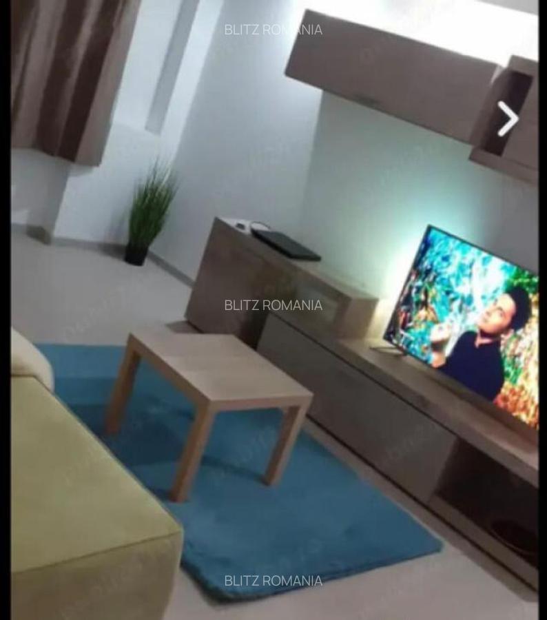 Apartament 3 camere,64mp, etaj 3, zona Penny, Radauti - 2 Apartament 3 camere,64mp, etaj 3, zona Penny, Radauti - 2