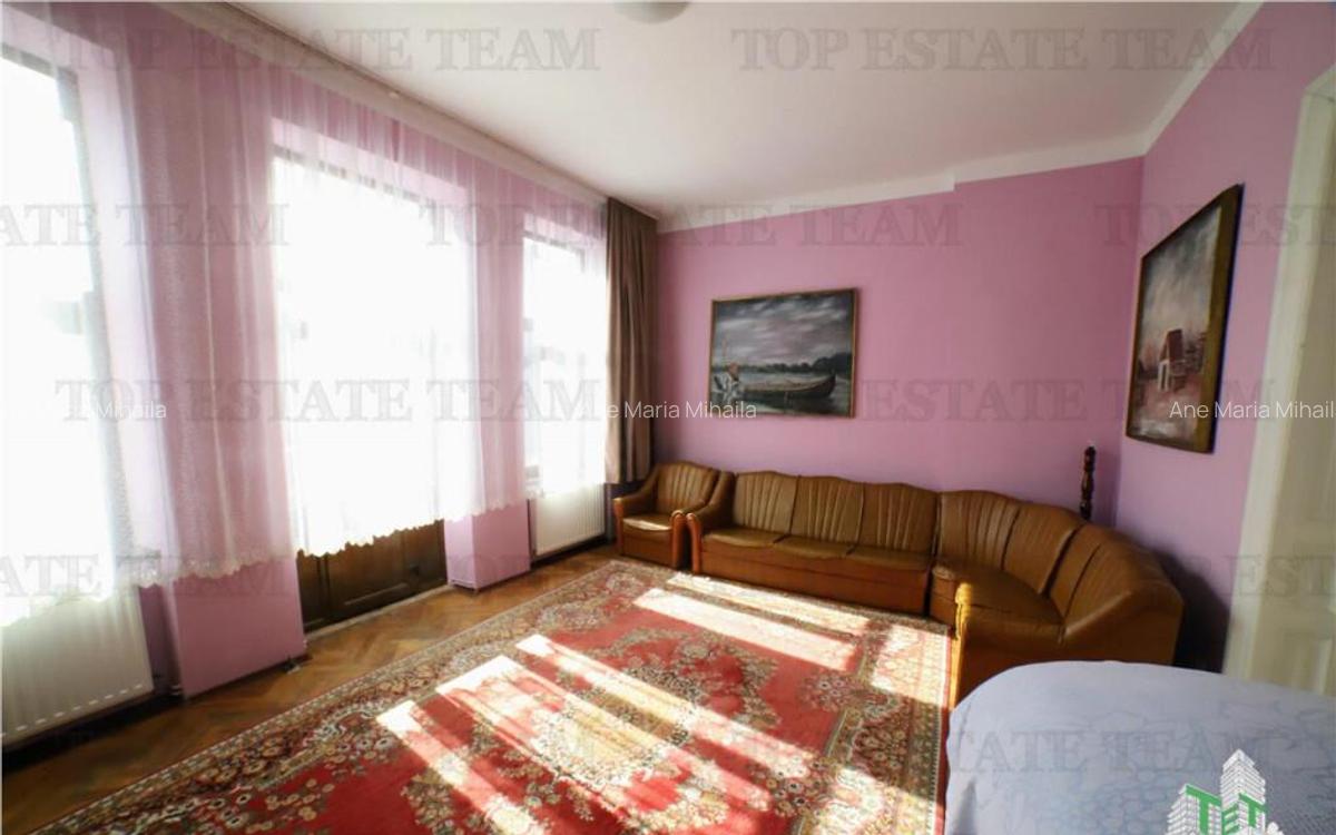 Apartament cu 4 camere de , Ultracentral, Kogalniceanu, cu - 5