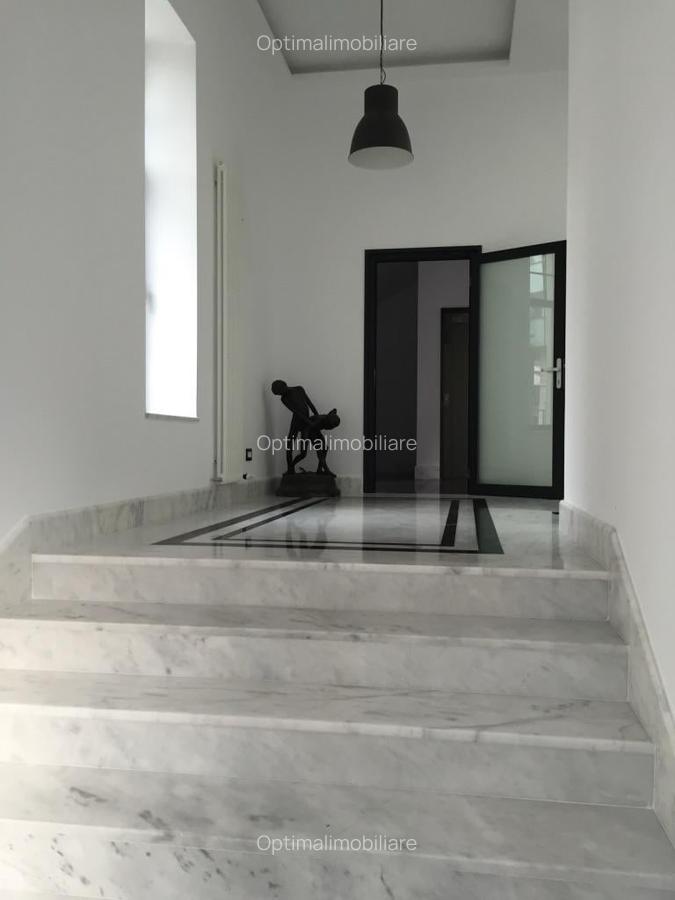 Polona inchiriere 800 mp utili birouri, lift, arhitectura deosebita - 7