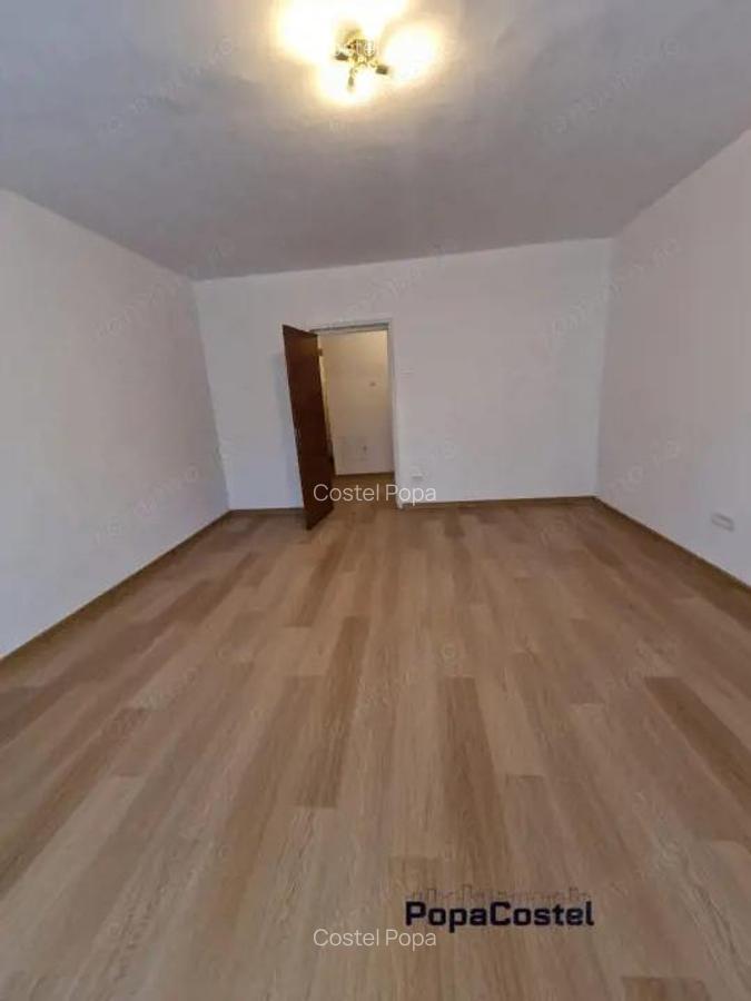 Piata Alba Iulia - Burebista 3 camere decomandate etajul 1 nemobilat, renovat - 4