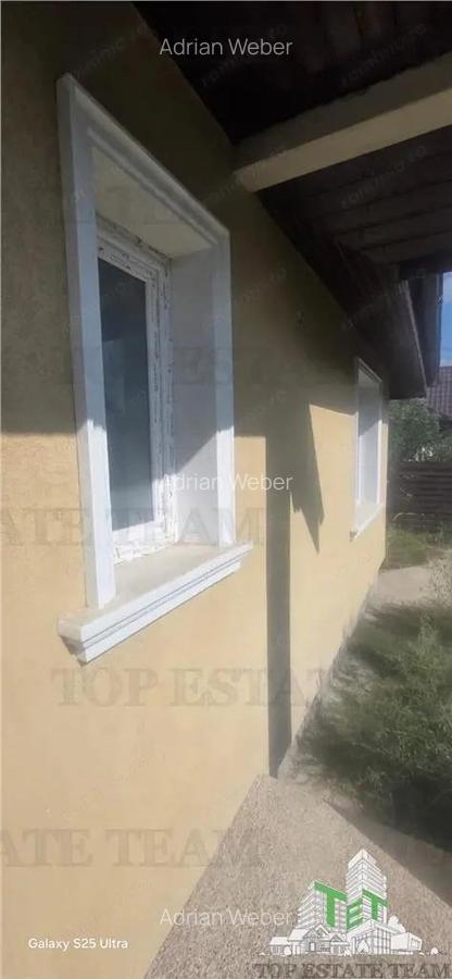 Vila individuala 3 camere, 2 bai, curte 350mp, zona linistita - 2