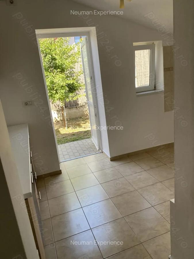 Zona Lipovei, Casa parter, 4 camere, 2 bai, 2 bucatarii, chirie 1000 euro pe luna - 12