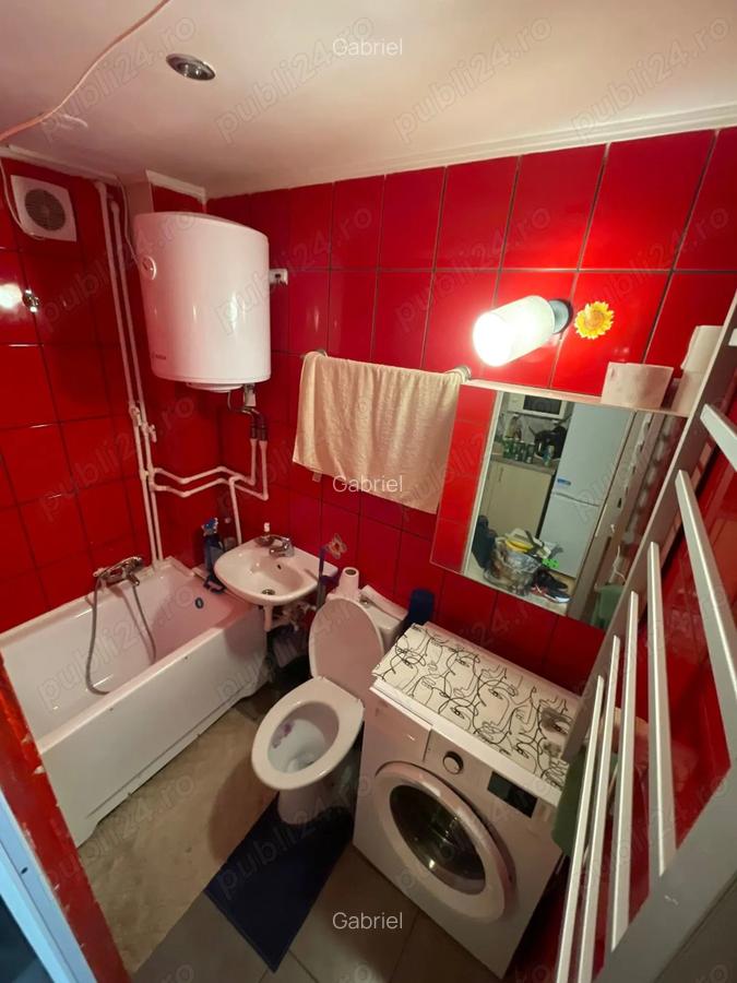 Inchiriez garsoniera zona metrou Pacii sector 6 - 7