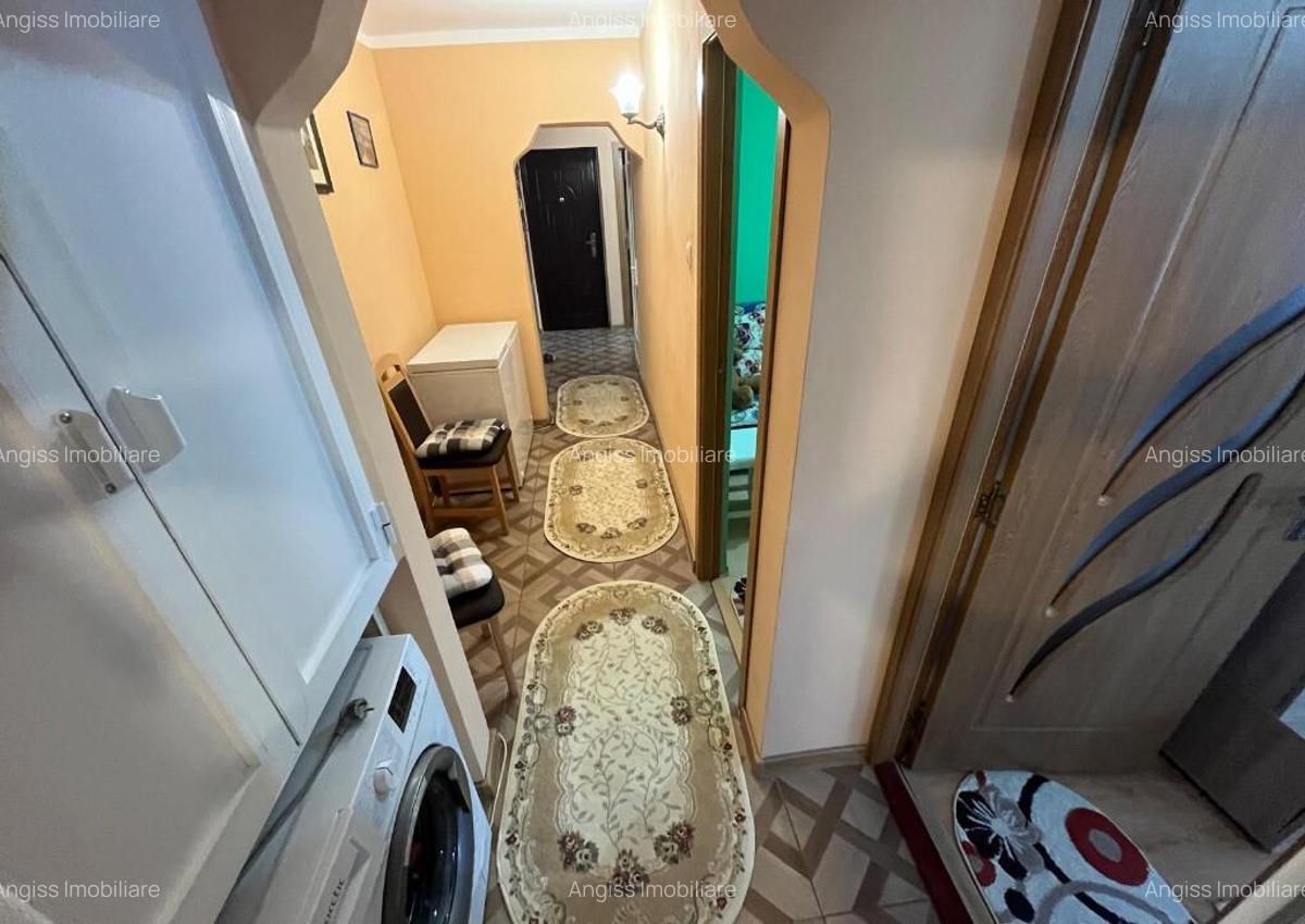 Apartament 3 camere --etajul 2 - E3 - 75mp - 12