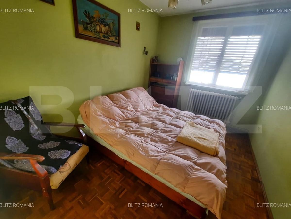 Apartament cu 3 camere, zona Strand - 3