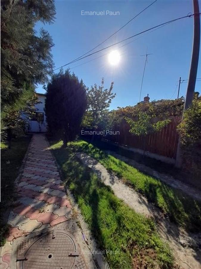 Casă cu 4 camere în Central - 1