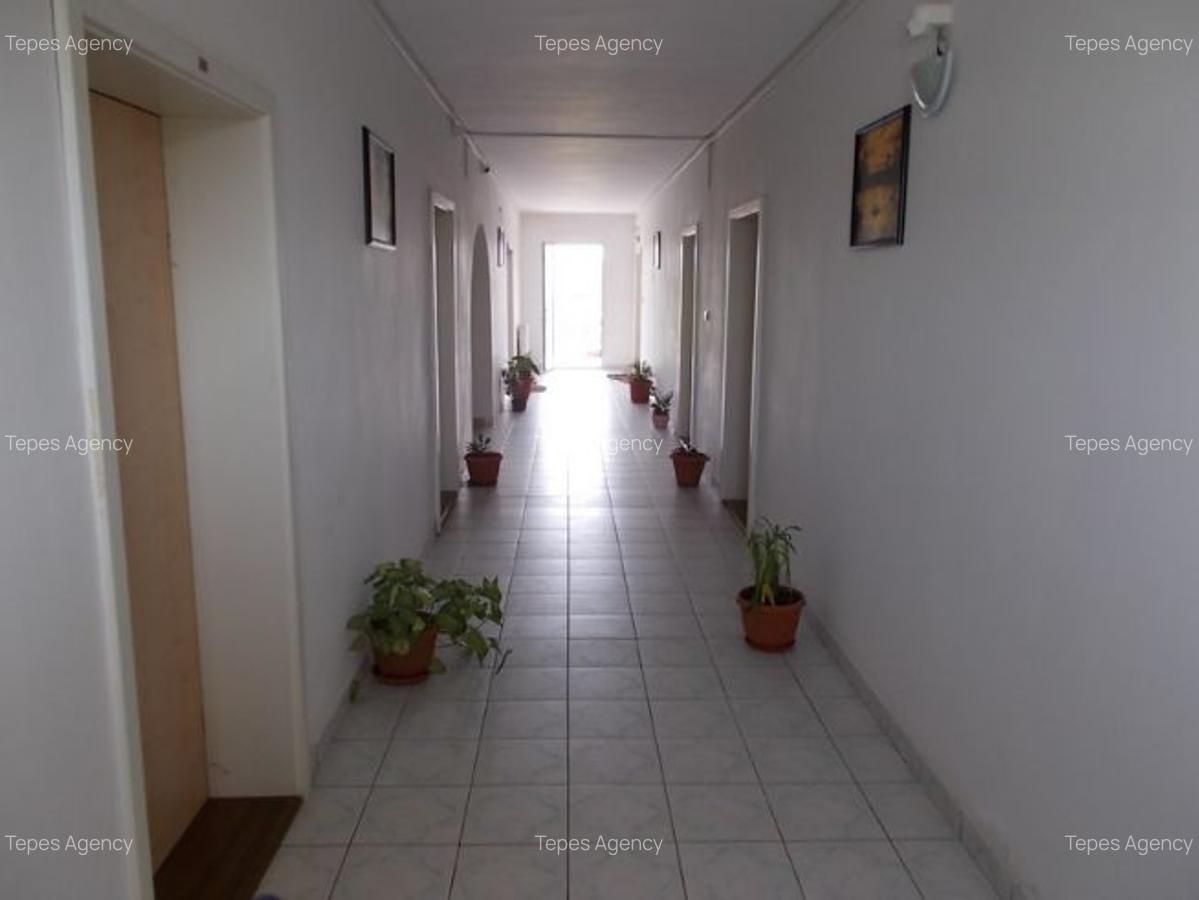 Ocazie!, Pret: 670.000 euro,Imobil D+P+2E+M, 30 cam, 886/2851 mp teren, Timisoara,Nord, ideal pentru - 10