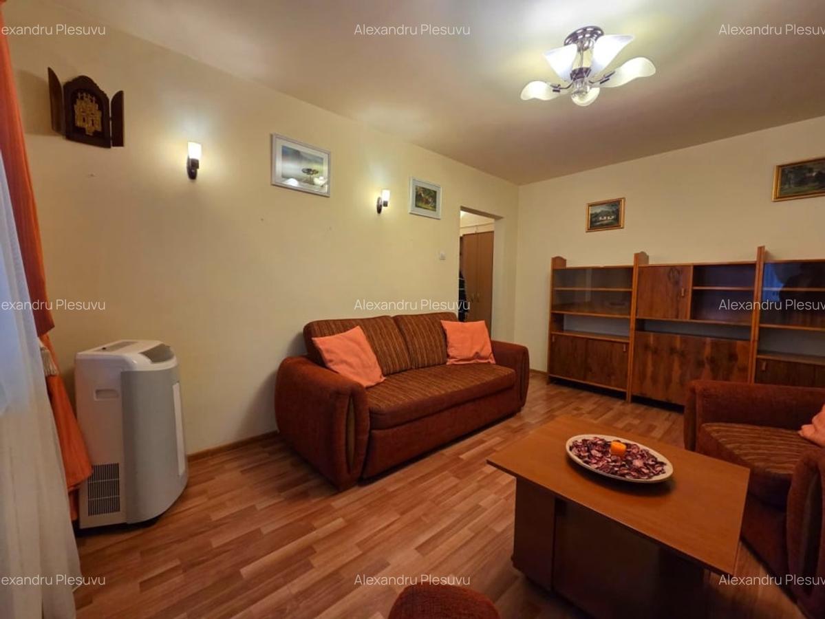 DE VANZARE-APARTAMENT 3 CAMERE-ALEXANDRU CEL BUN - 5
