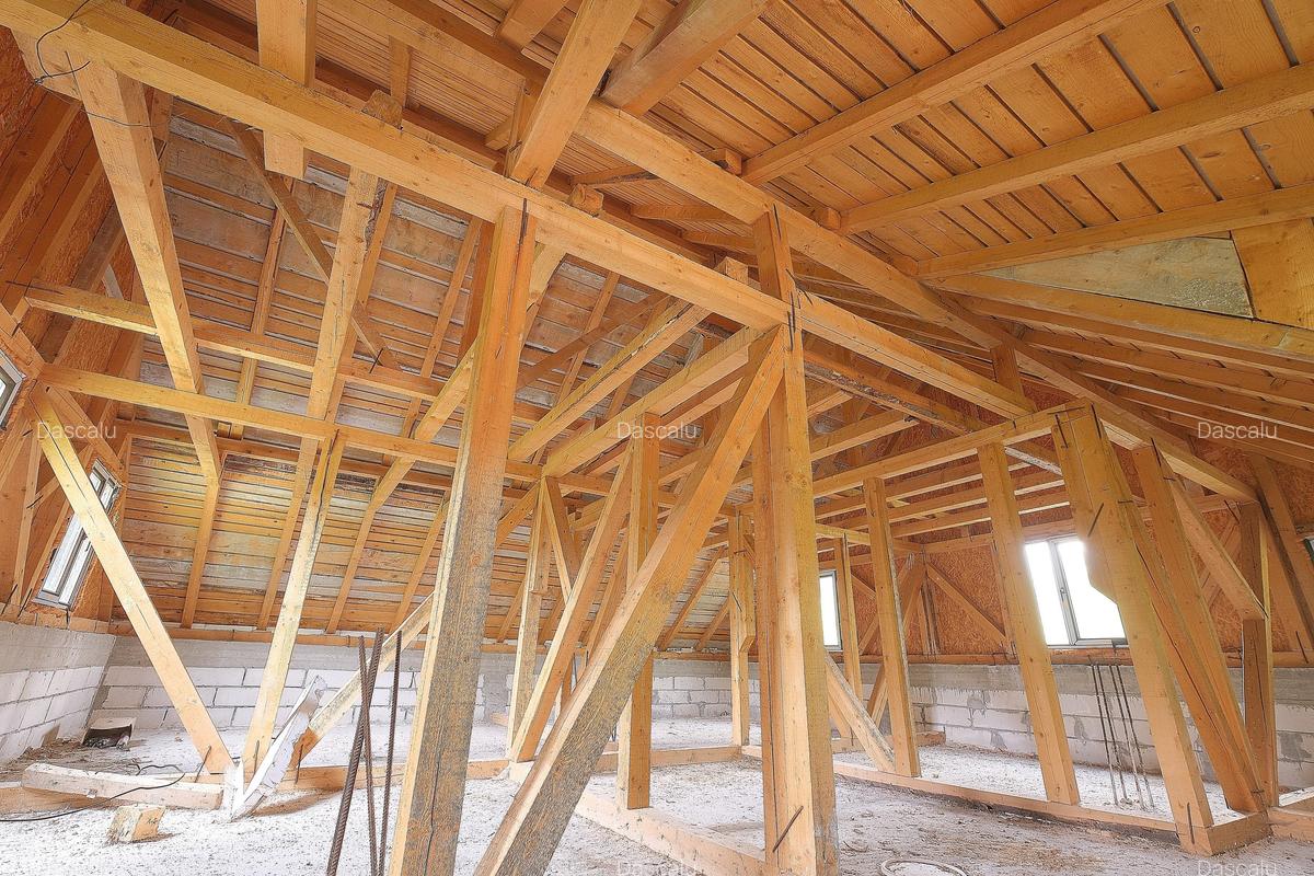 Casă cu 9 camere în Valea Popii - 16