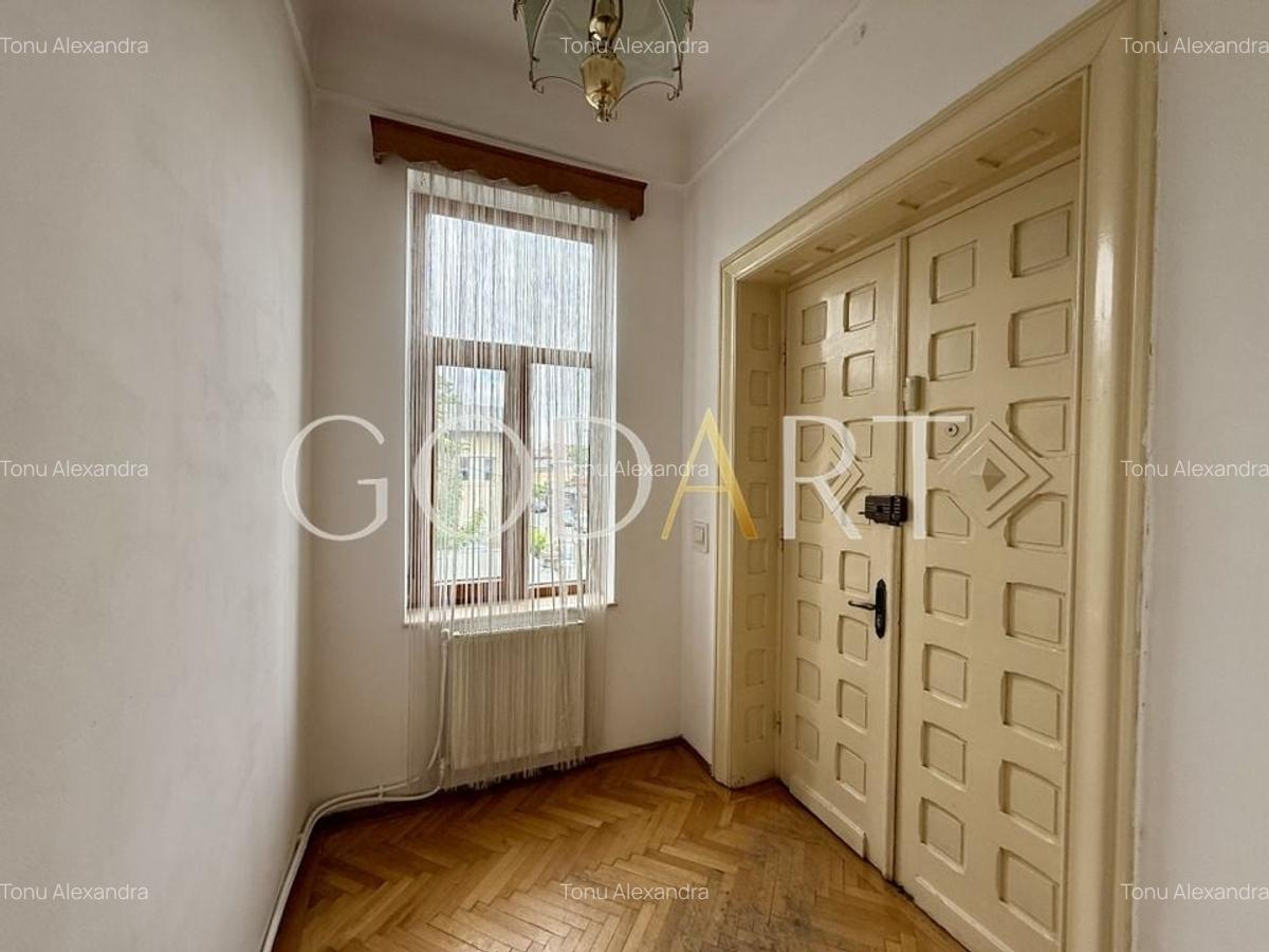 Apartament in vila interbelica | singur pe etaj - 14