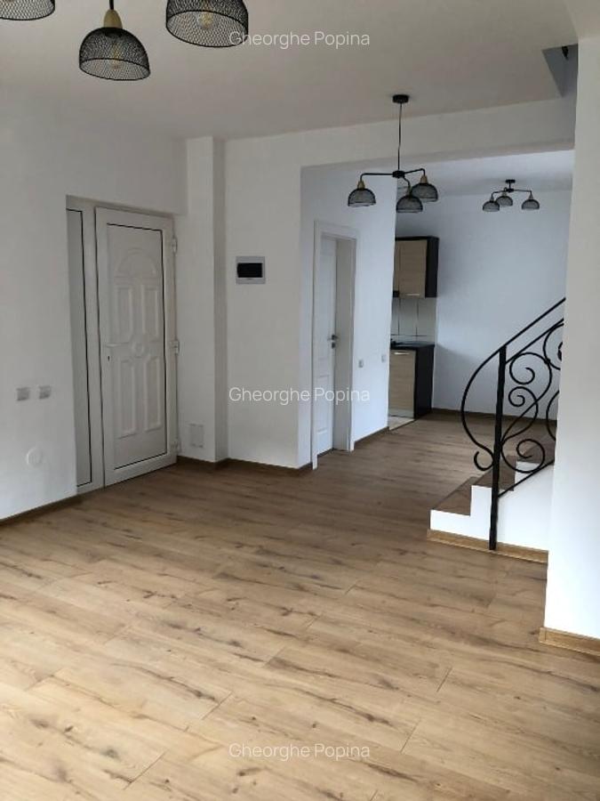 Casa insiruita cartier Green Valley - 12