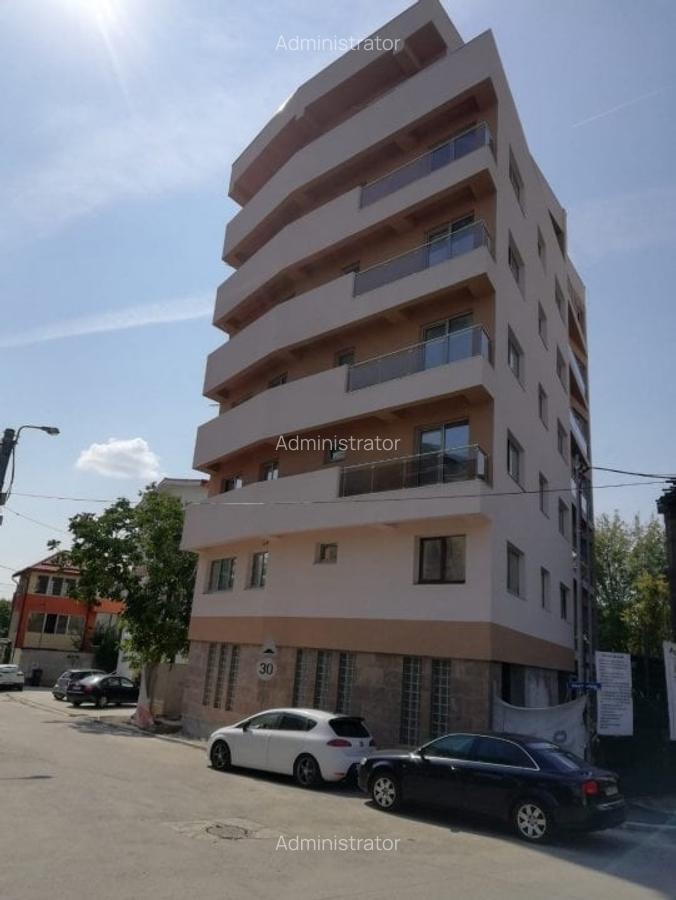 Apartament cu 3 camere decomandat în Camil Ressu - 1