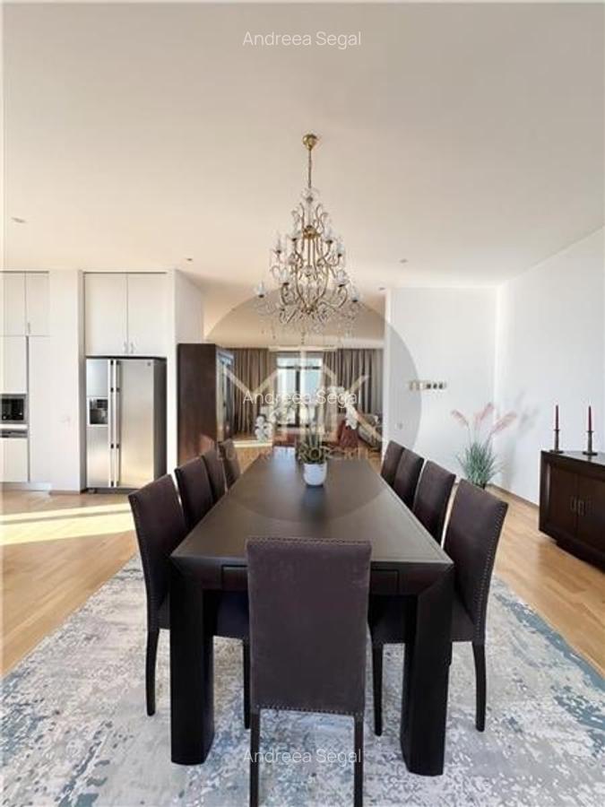 Exclusiv Penthouse mobilat/utilat, 5 camere | Aleea Privighetorilor - 28