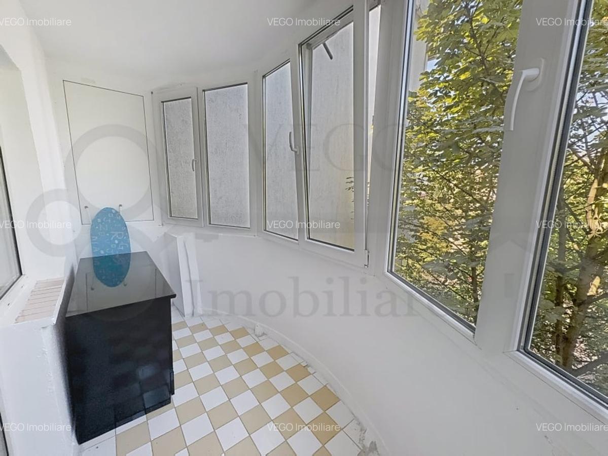 De inchiriat apartament 3 camere, decomandat, zona Nicolae Titulescu - 18
