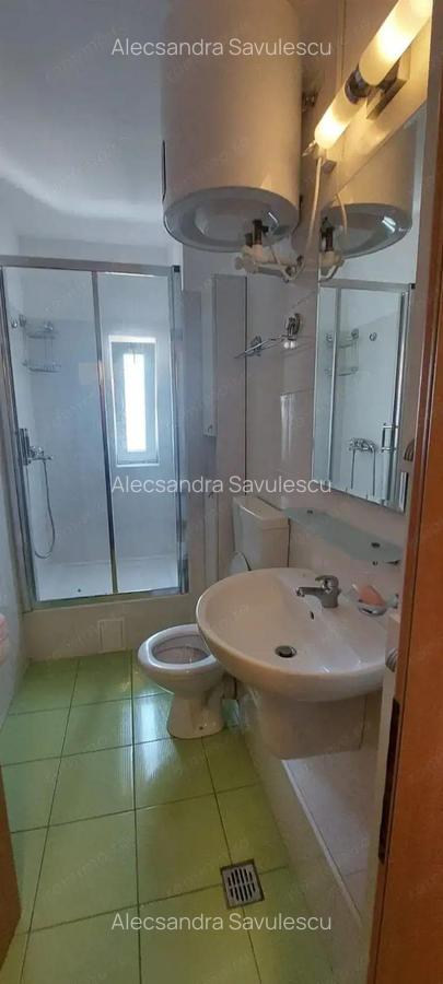 De inchiriat: studio, Quadra 2, Politehnica, Vitu?ii, loc parcare, Settor 6 - 5