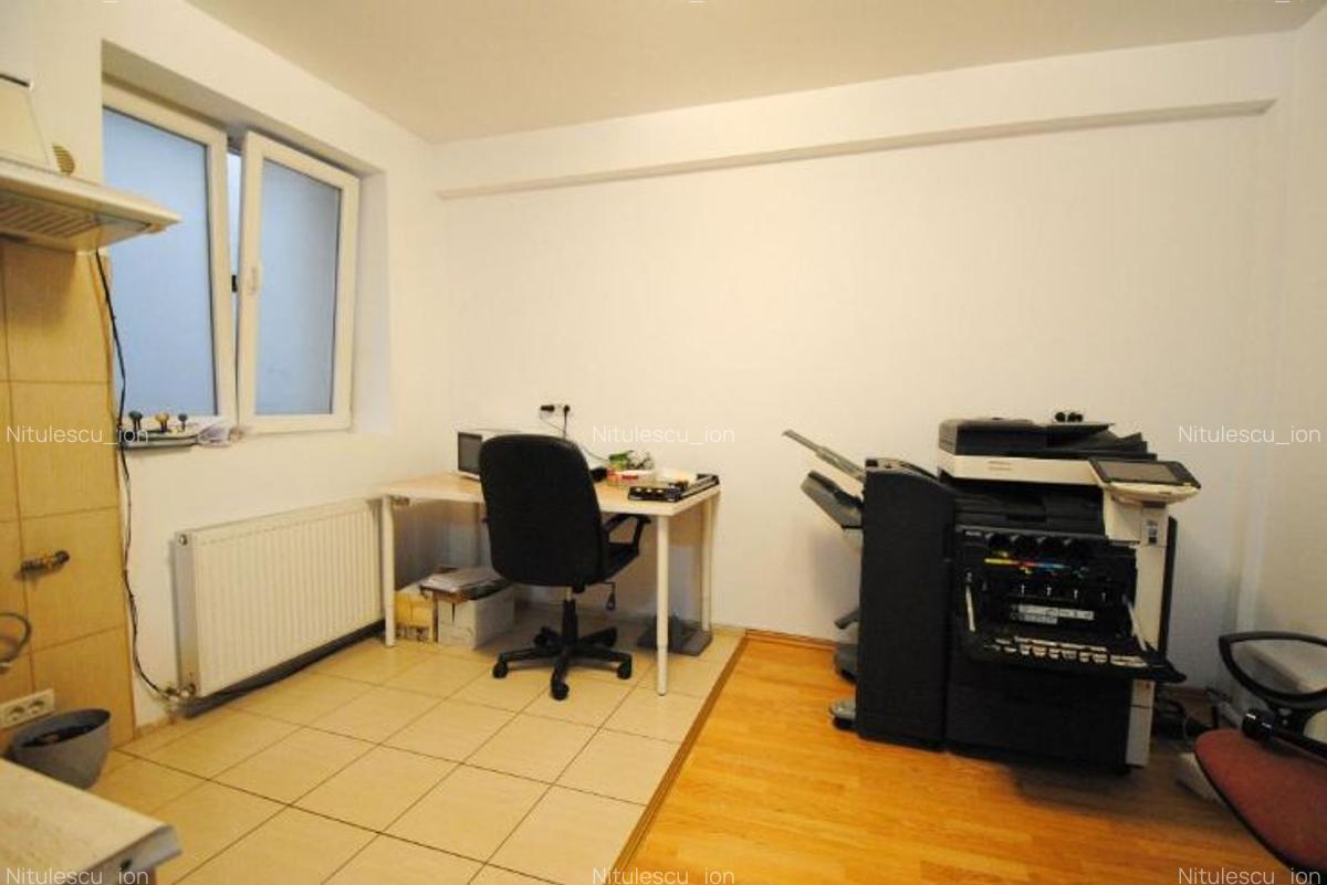 Proprietar inchiriez birou 70 mp - 4