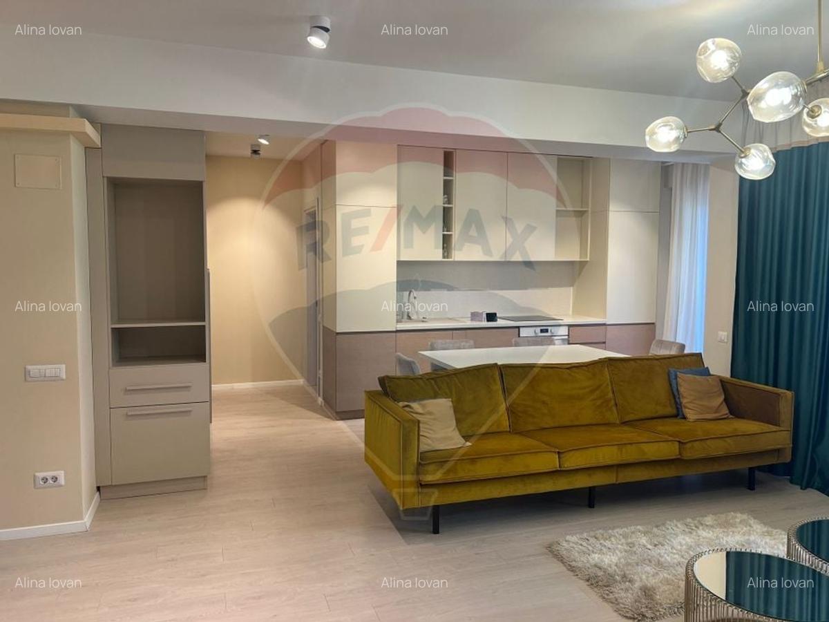 Apartament cu 3 camere de inchiriat in zona Central - 12