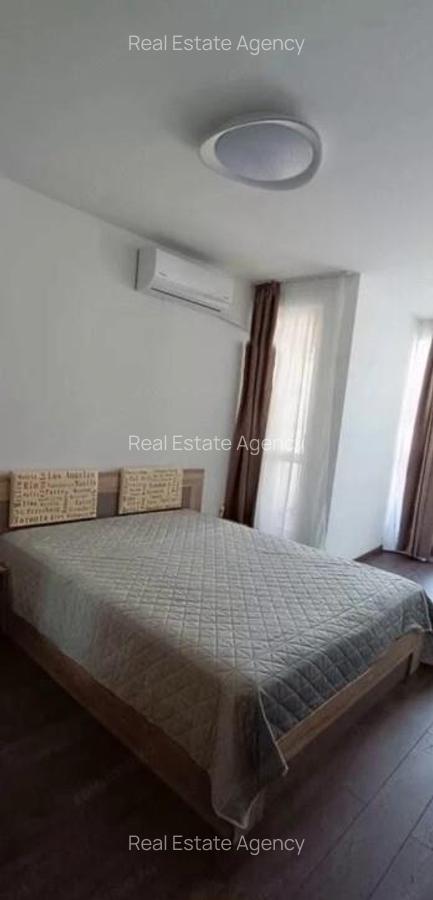 3 camere in zona Lunei - 1