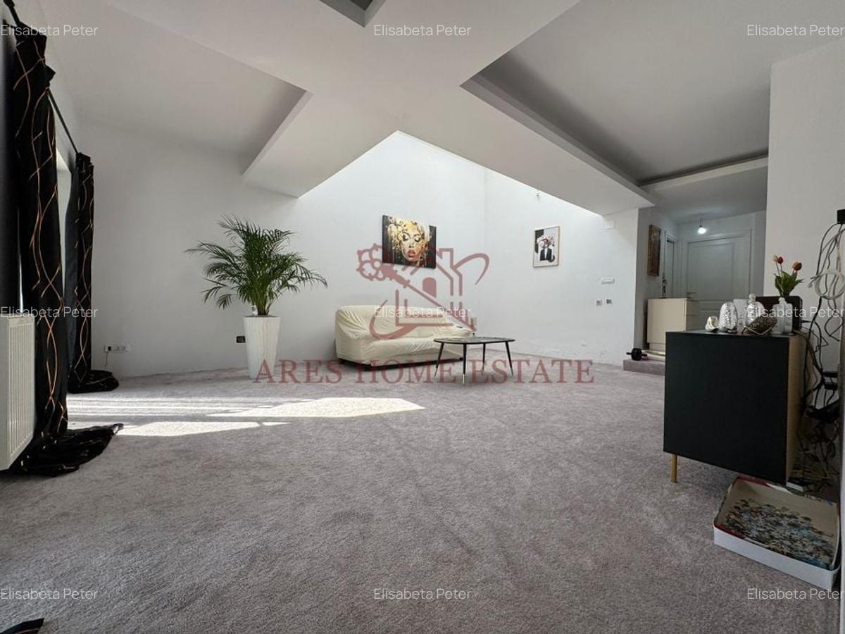 Casă individuală, 5 camere, garaj si curte, comision 0 - 2