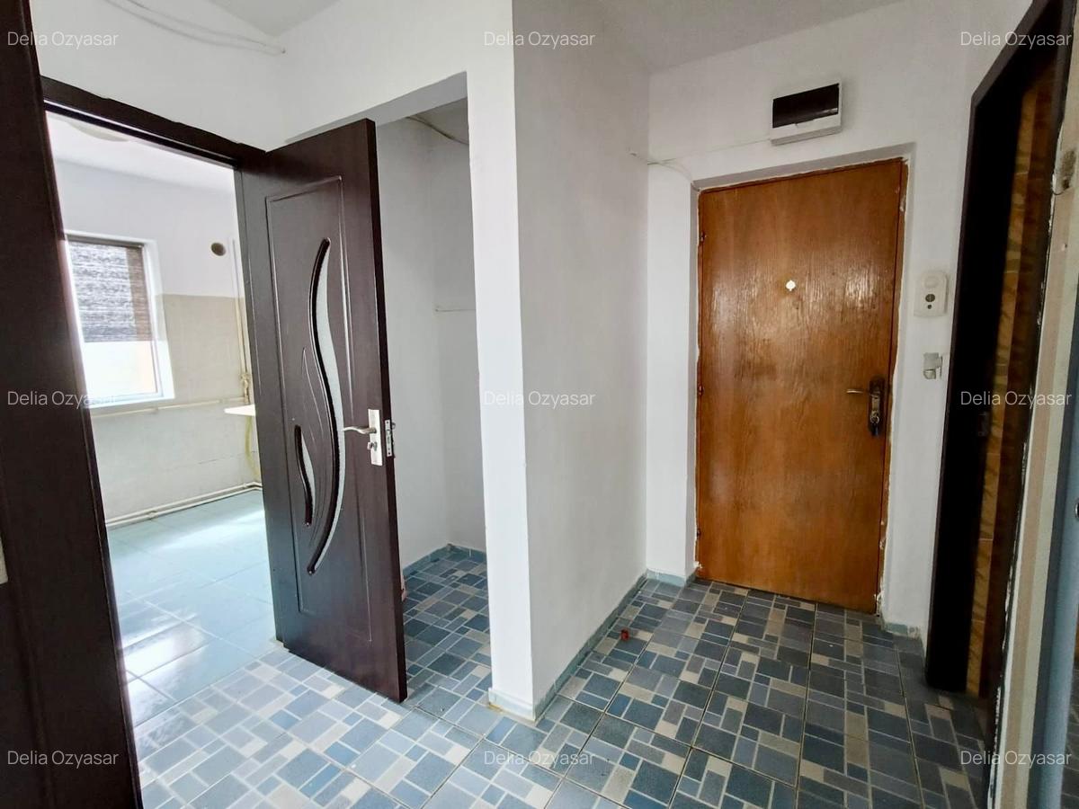 Apartament 2 camere ultracentral Buzau, zona Crang - 6