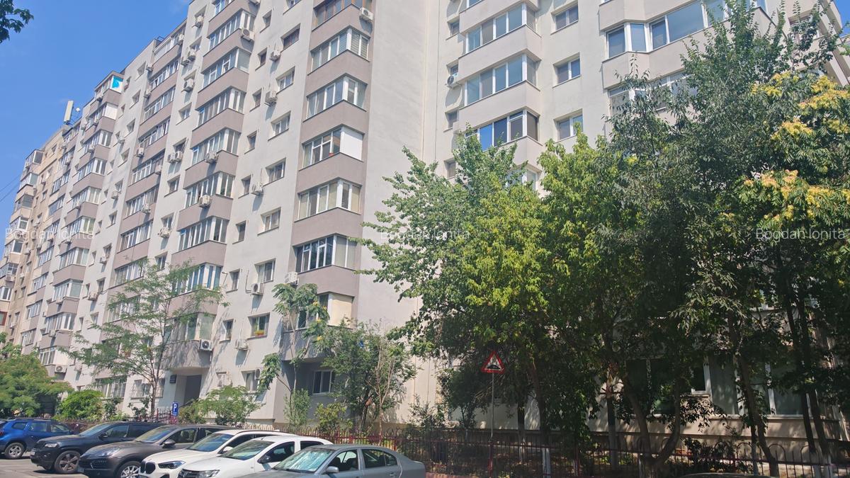 Apartament 3 Camere-2 Bai - Parter Inalt - Boxa - La Metrou Dristor - Bucuresti - 1