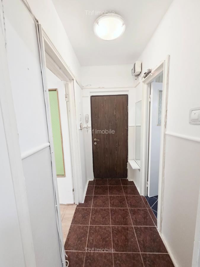 Ap 2 cam, metrou Apărătorii Patriei 600 m - 7