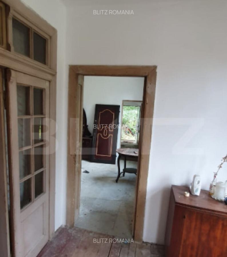 Casa renovabila cu 1000 mp de teren in zona centrala - 2