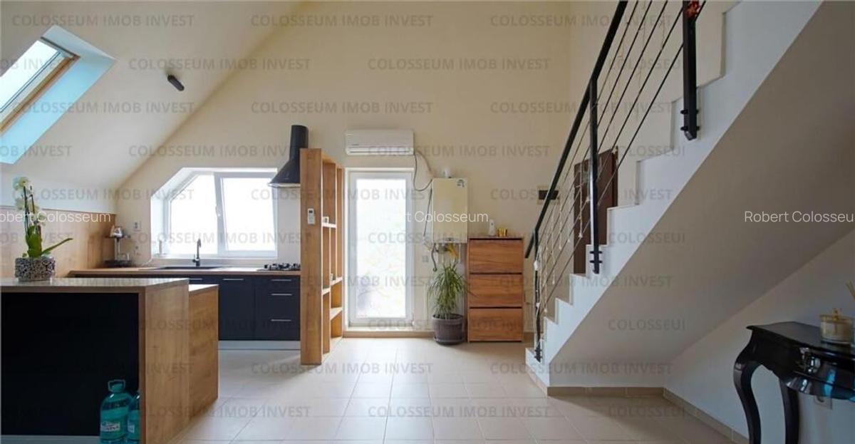 Apartament 3 camere, decomandat - zona Tractorul - 9 Apartament 3 camere, decomandat - zona Tractorul - 9