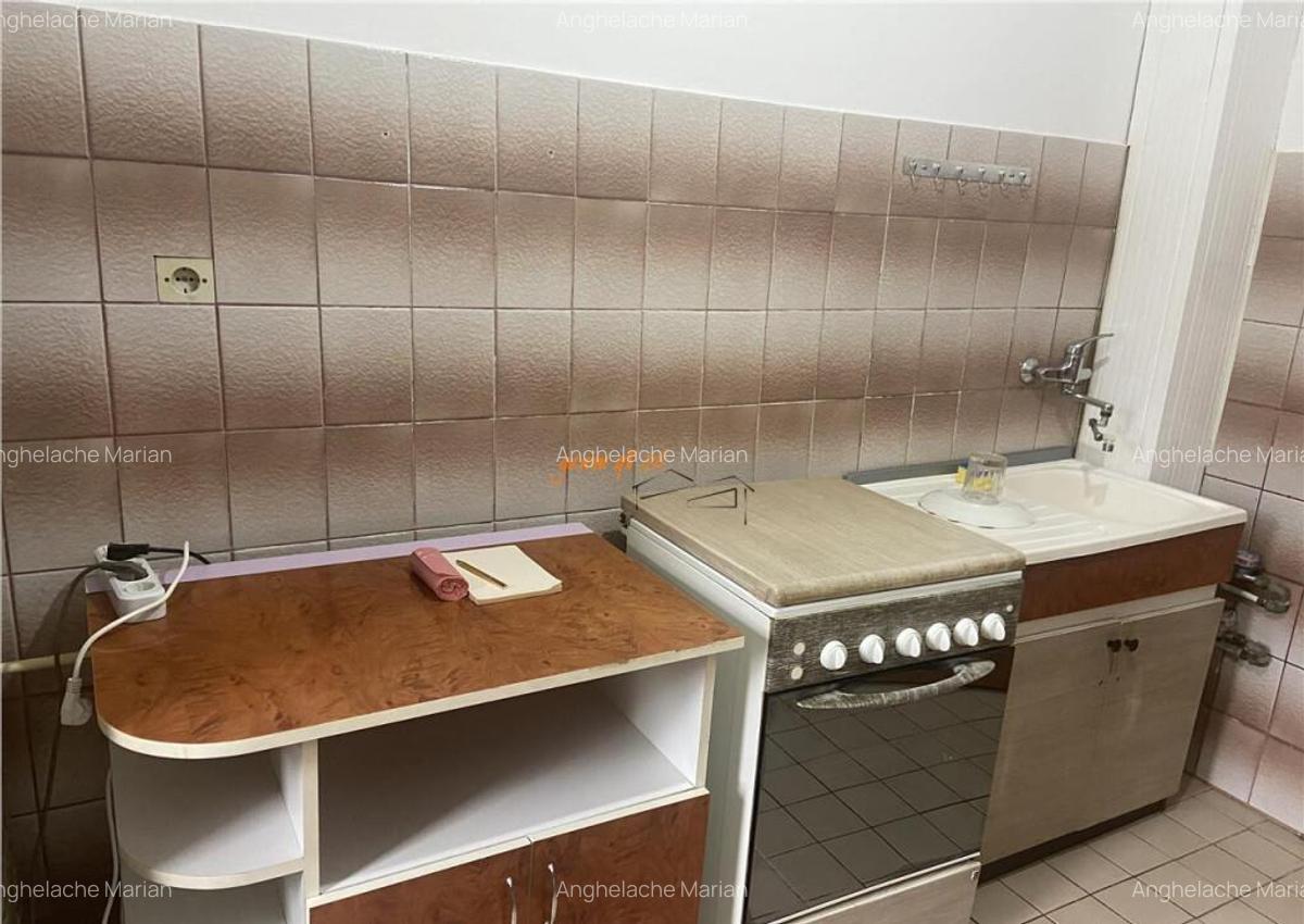 Apartament 2 camere , zona Inspectoratul Scolar - Scoala nr - 5
