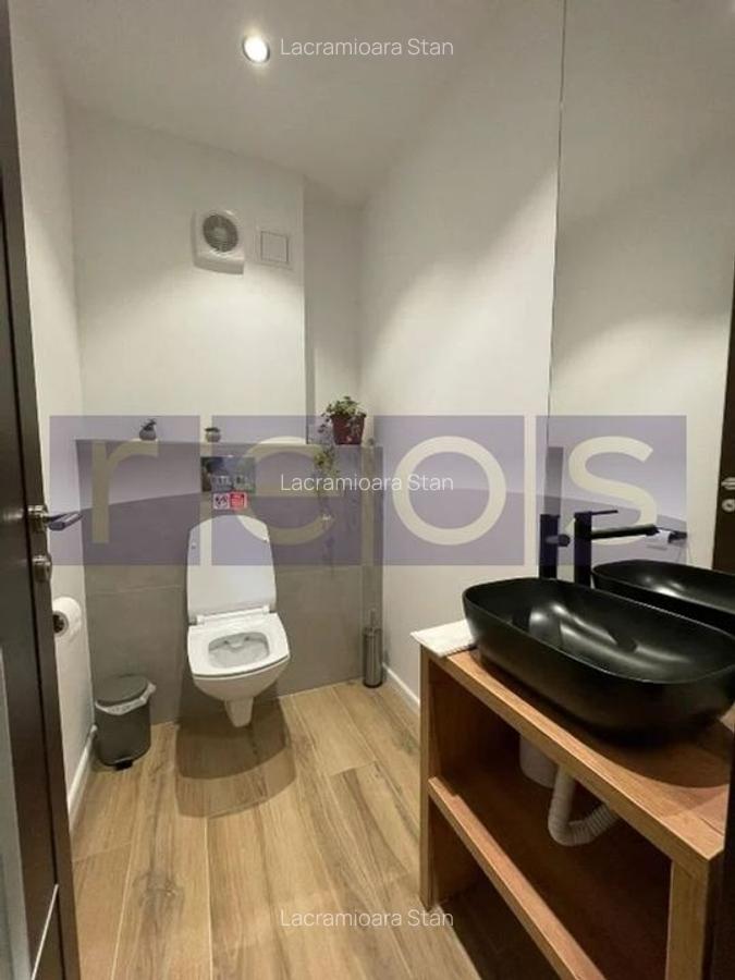 Apartament cu 3 camere în P-ța Victoriei - 6